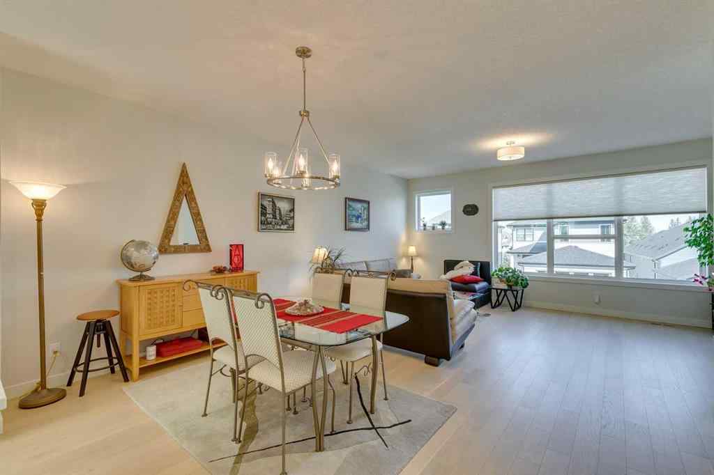 MLS® A2255503 - 819 Shawnee Terrace SW in Shawnee Slopes Calgary, Residential