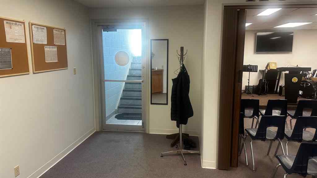 MLS® A2255504 - 522 6 Street S in Downtown Lethbridge, Commercial