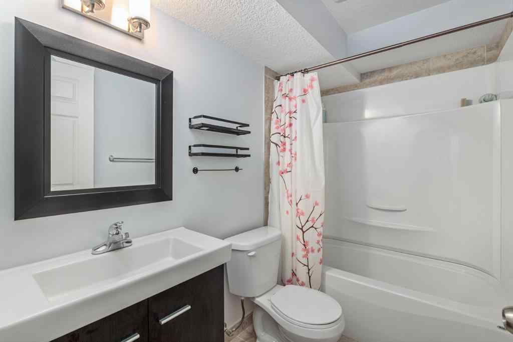 MLS® A2255506 - 147 Panamount Way NW in Panorama Hills Calgary, Residential