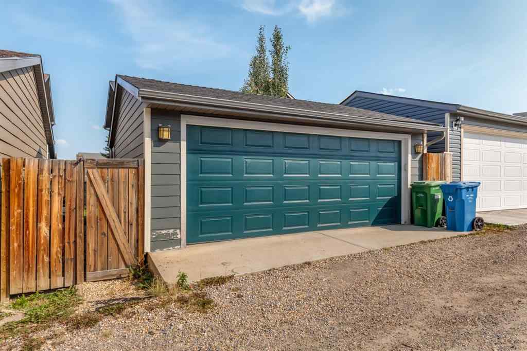 MLS® A2255506 - 147 Panamount Way NW in Panorama Hills Calgary, Residential