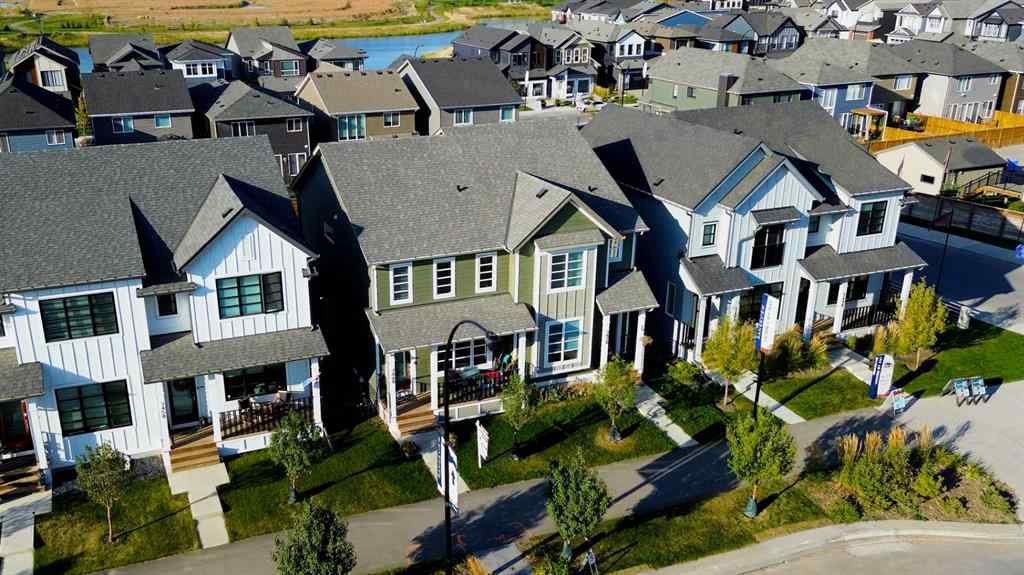 MLS® A2255511 - 7468 202 Avenue SE in Rangeview Calgary, Residential