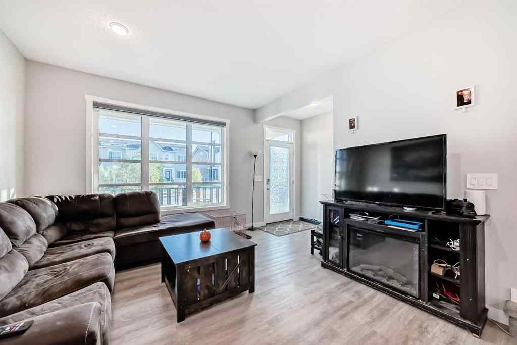 MLS® A2255511 - 7468 202 Avenue SE in Rangeview Calgary, Residential