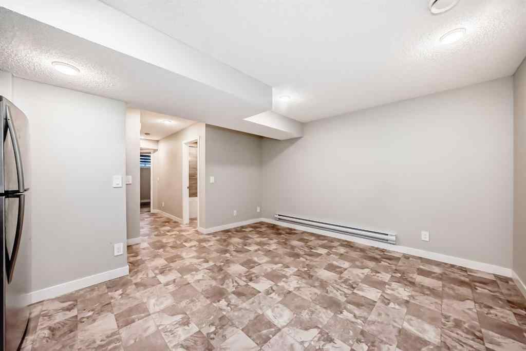 MLS® A2255511 - 7468 202 Avenue SE in Rangeview Calgary, Residential