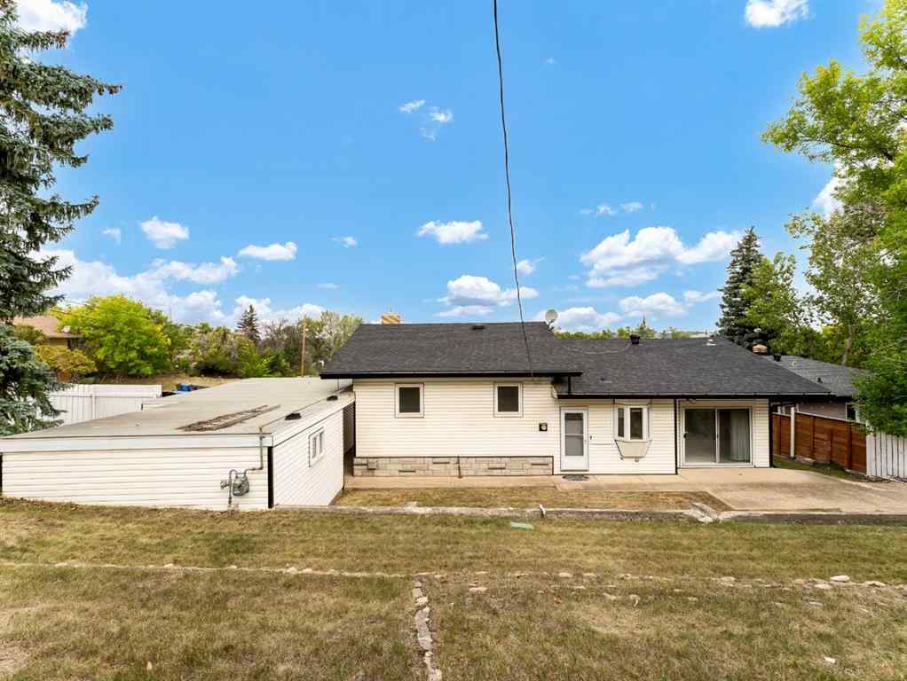 MLS® A2255512 - 3 2 Street SE in SE Hill Medicine Hat, Residential