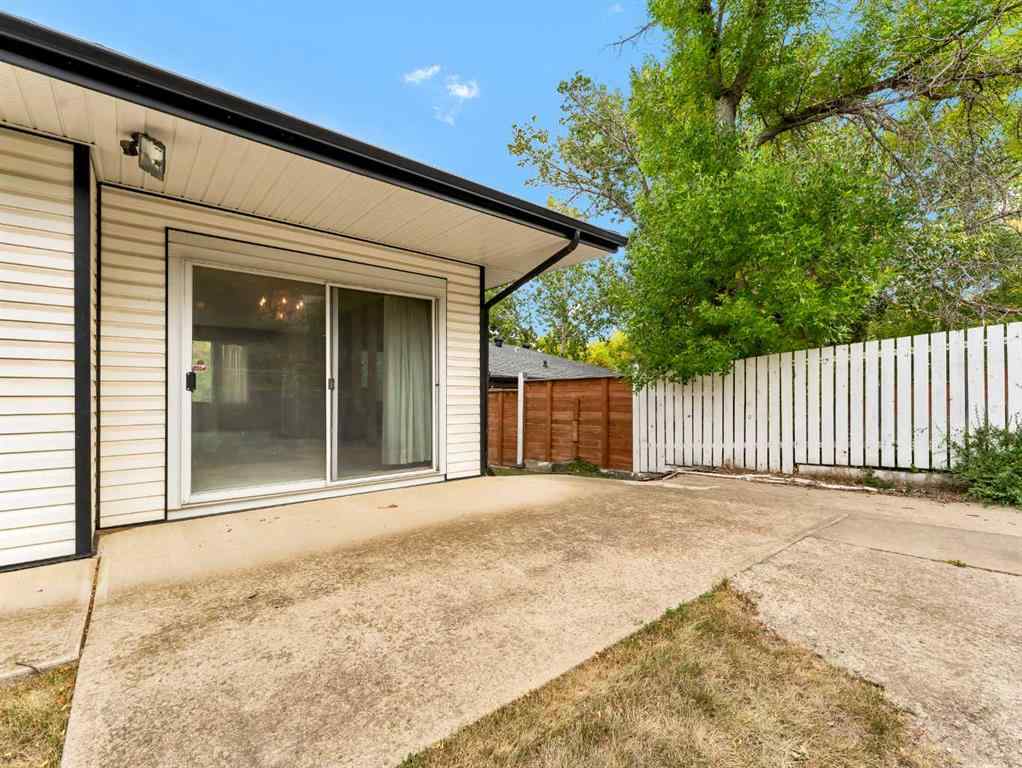 MLS® A2255512 - 3 2 Street SE in SE Hill Medicine Hat, Residential