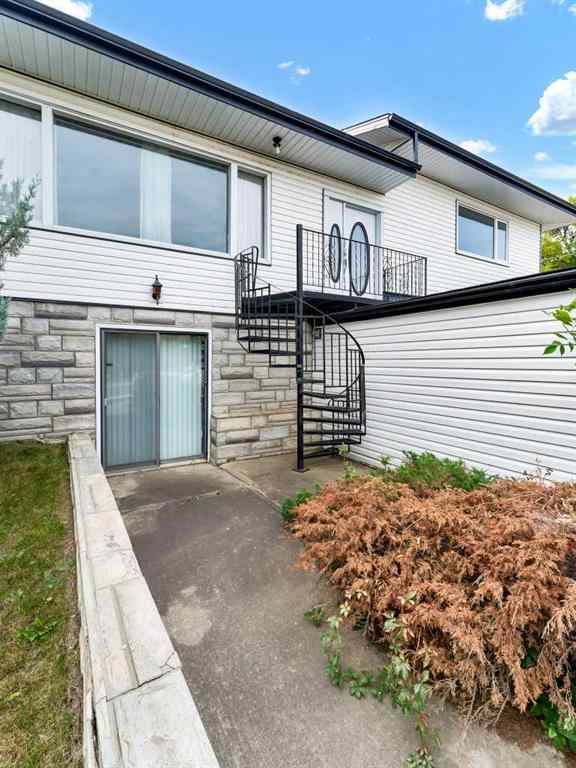 MLS® A2255512 - 3 2 Street SE in SE Hill Medicine Hat, Residential
