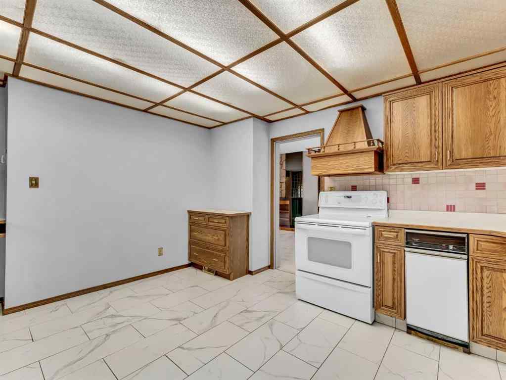 MLS® A2255512 - 3 2 Street SE in SE Hill Medicine Hat, Residential