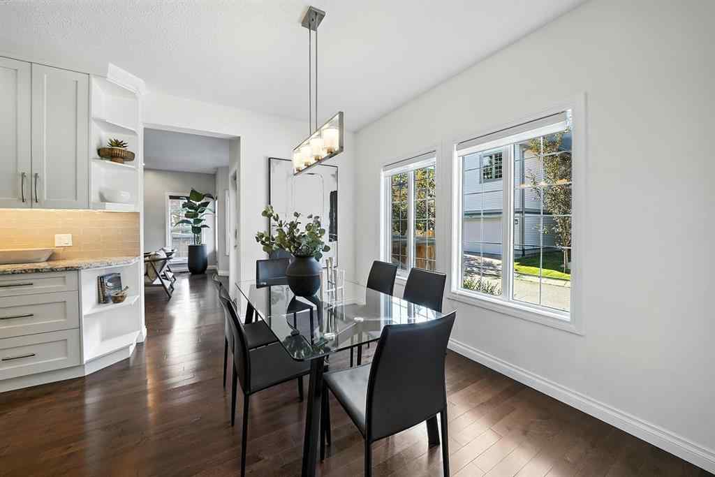 MLS® A2255513 - 8 Varsity Estates Gardens NW in Varsity Calgary, Residential