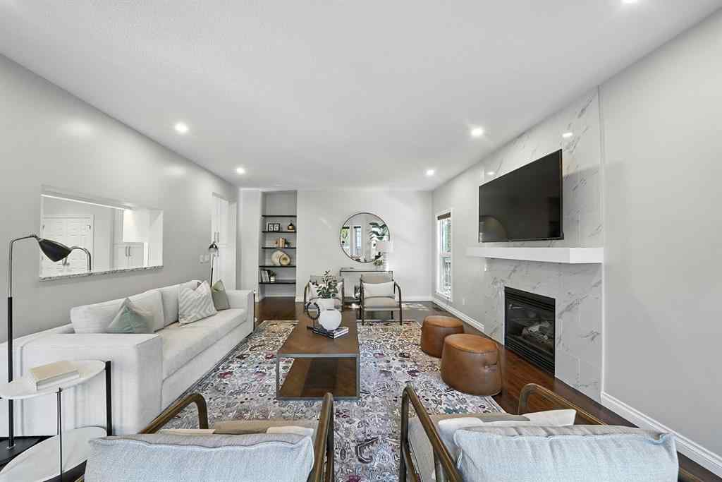 MLS® A2255513 - 8 Varsity Estates Gardens NW in Varsity Calgary, Residential