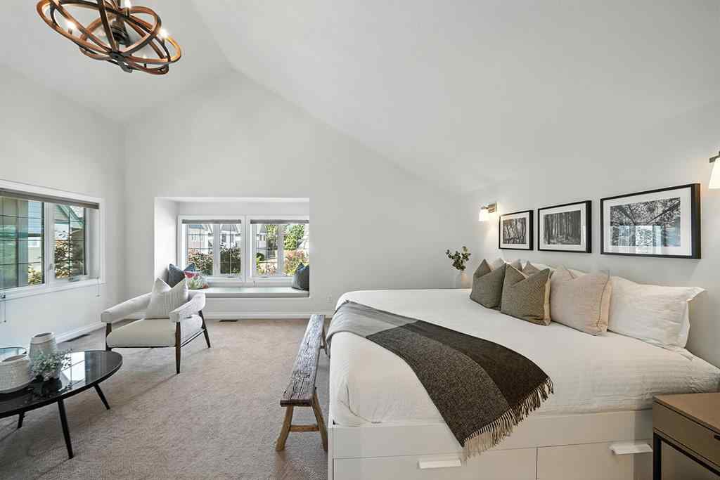 MLS® A2255513 - 8 Varsity Estates Gardens NW in Varsity Calgary, Residential