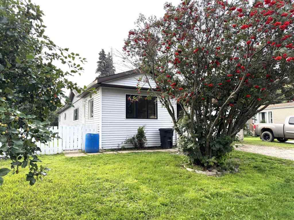 MLS® A2255518 - 1305 11 Street SE in NONE Slave Lake, Residential