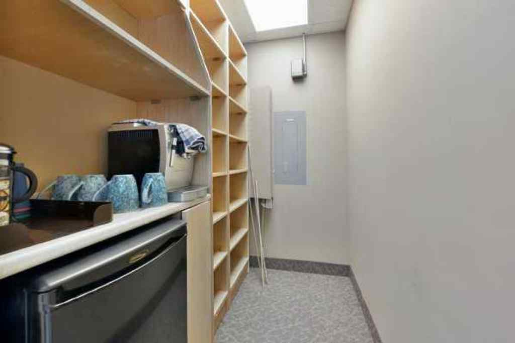MLS® A2255520 - Unit #202 5917 1a Street SW in Highfield Calgary, Commercial