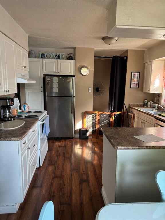 MLS® A2255523 - 2244 21 Avenue  in NONE Coaldale, Residential