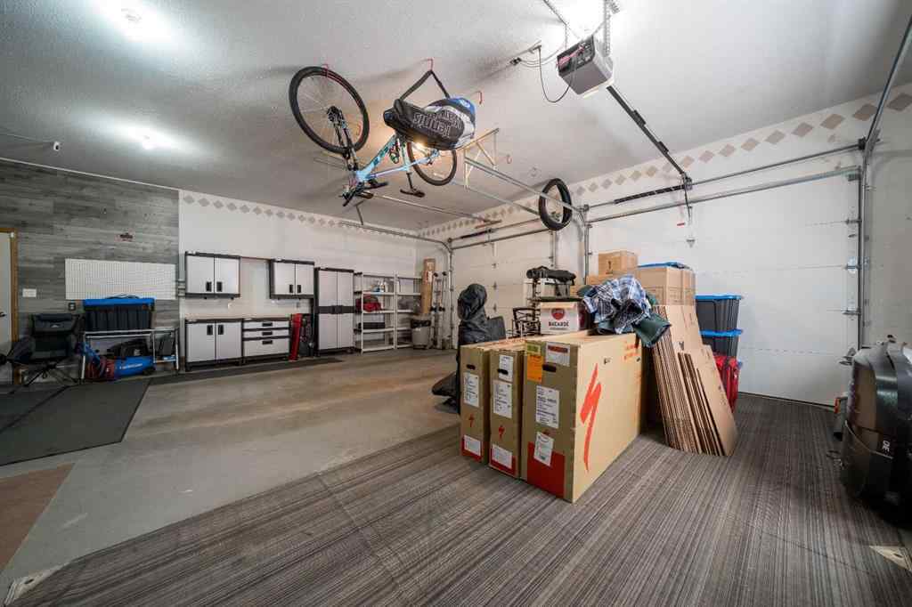 MLS® A2255524 - 14 Redcliff Way SW in NONE Redcliff, Residential