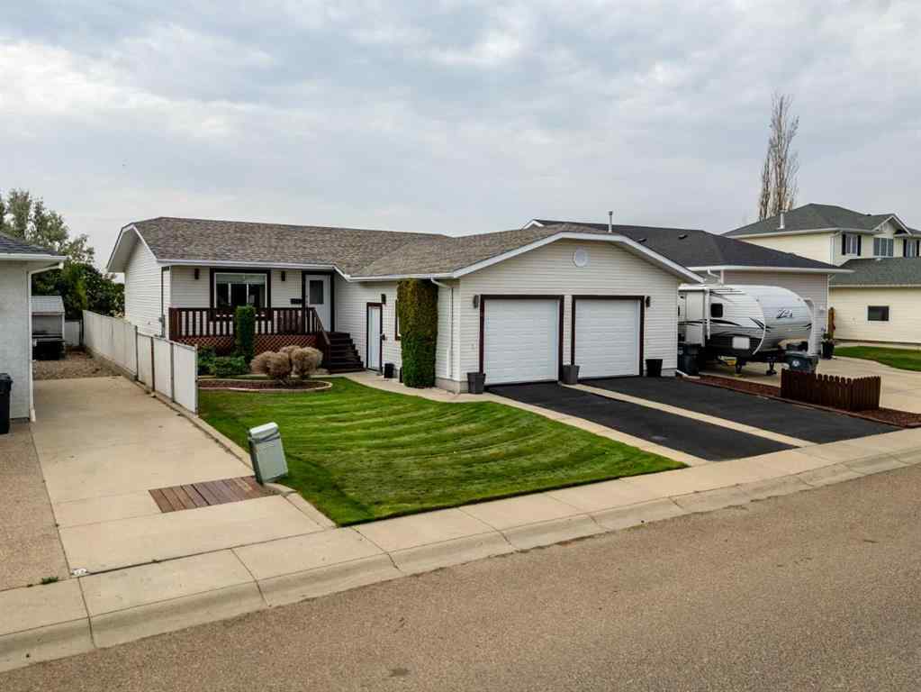 MLS® A2255524 - 14 Redcliff Way SW in NONE Redcliff, Residential