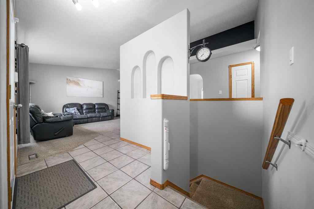 MLS® A2255524 - 14 Redcliff Way SW in NONE Redcliff, Residential