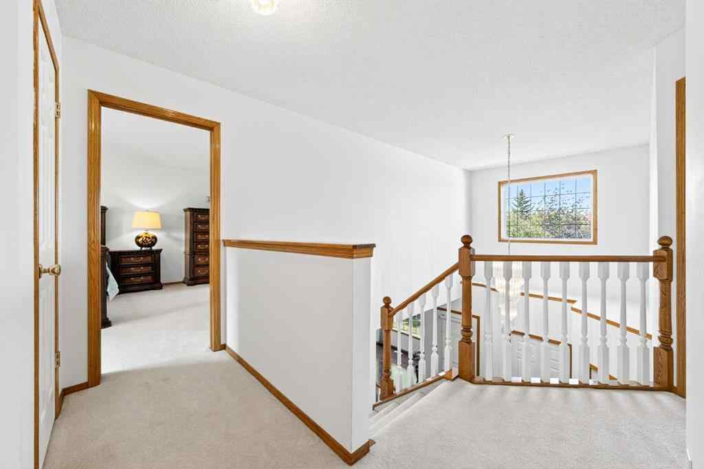 MLS® A2255531 - 9200 Edgebrook Drive NW in Edgemont Calgary, Residential