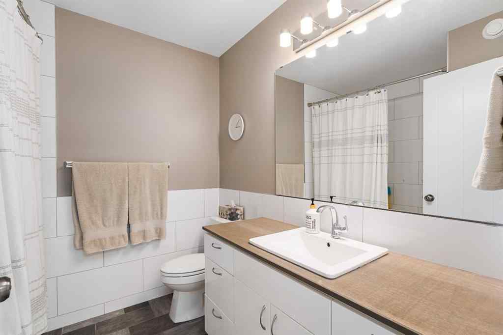 MLS® A2255532 - 715 23 Avenue SE in Ramsay Calgary, Residential