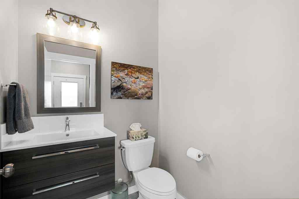 MLS® A2255532 - 715 23 Avenue SE in Ramsay Calgary, Residential