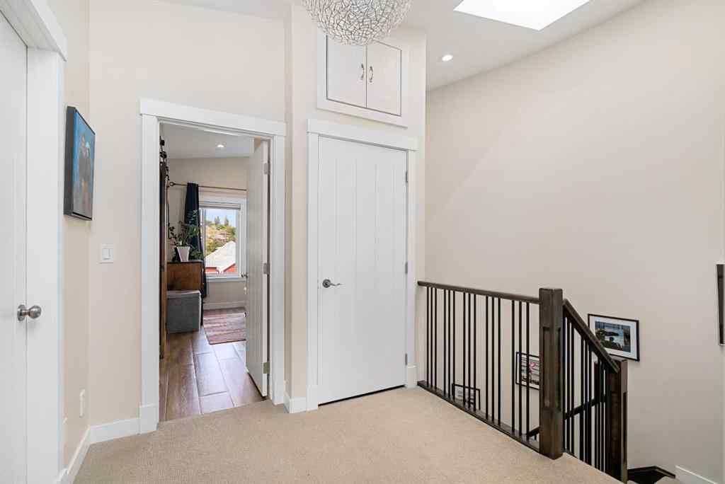 MLS® A2255532 - 715 23 Avenue SE in Ramsay Calgary, Residential