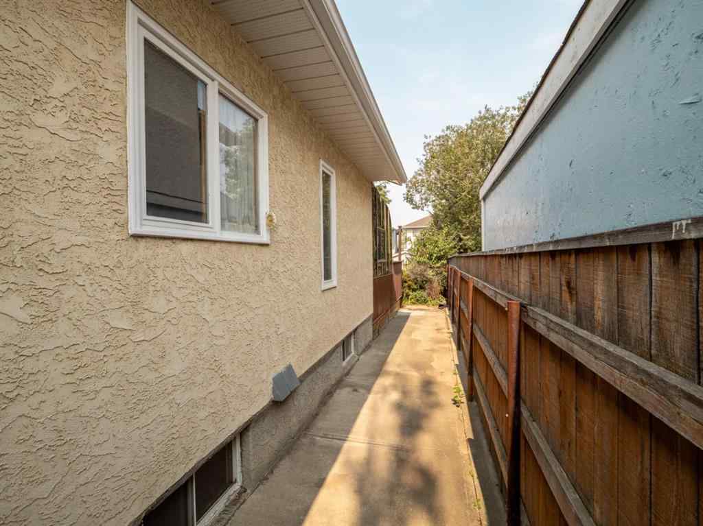 MLS® A2255533 - 87 Edgewood Boulevard W in Ridgewood Lethbridge, Residential