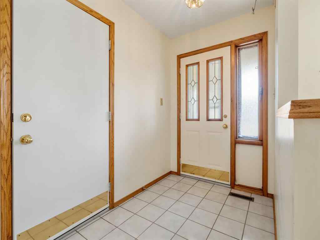 MLS® A2255533 - 87 Edgewood Boulevard W in Ridgewood Lethbridge, Residential
