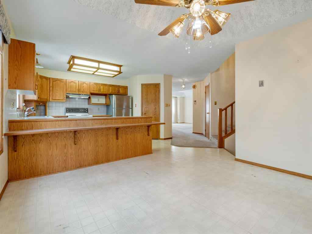 MLS® A2255533 - 87 Edgewood Boulevard W in Ridgewood Lethbridge, Residential