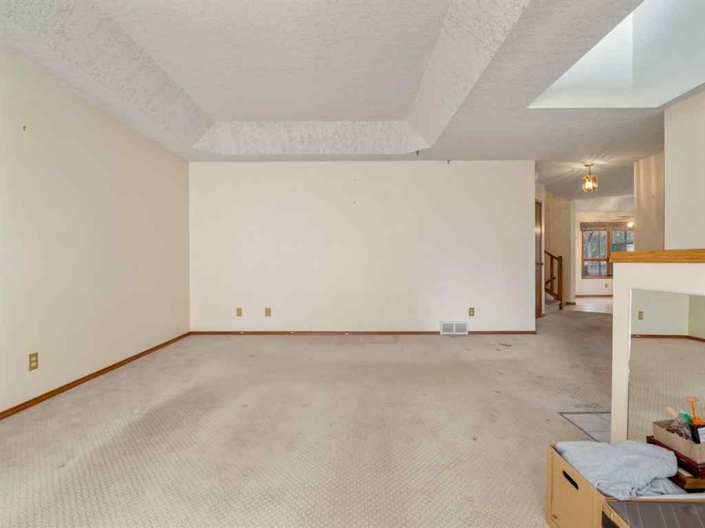 MLS® A2255533 - 87 Edgewood Boulevard W in Ridgewood Lethbridge, Residential