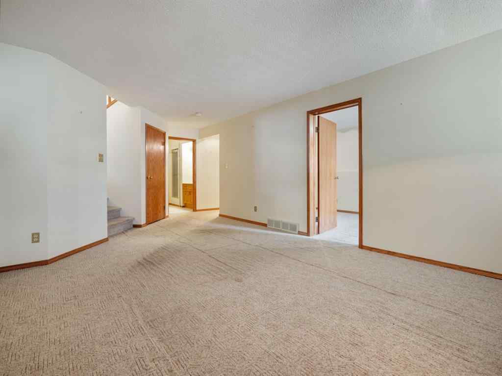 MLS® A2255533 - 87 Edgewood Boulevard W in Ridgewood Lethbridge, Residential