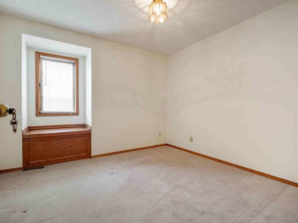 MLS® A2255533 - 87 Edgewood Boulevard W in Ridgewood Lethbridge, Residential