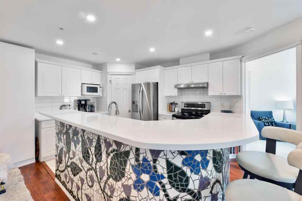 MLS® A2255540 - Unit #103 2212 34 Avenue SW in South Calgary Calgary, Residential