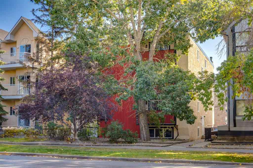 MLS® A2255542 - Unit #202 1817 11 Avenue SW in Sunalta Calgary, Residential