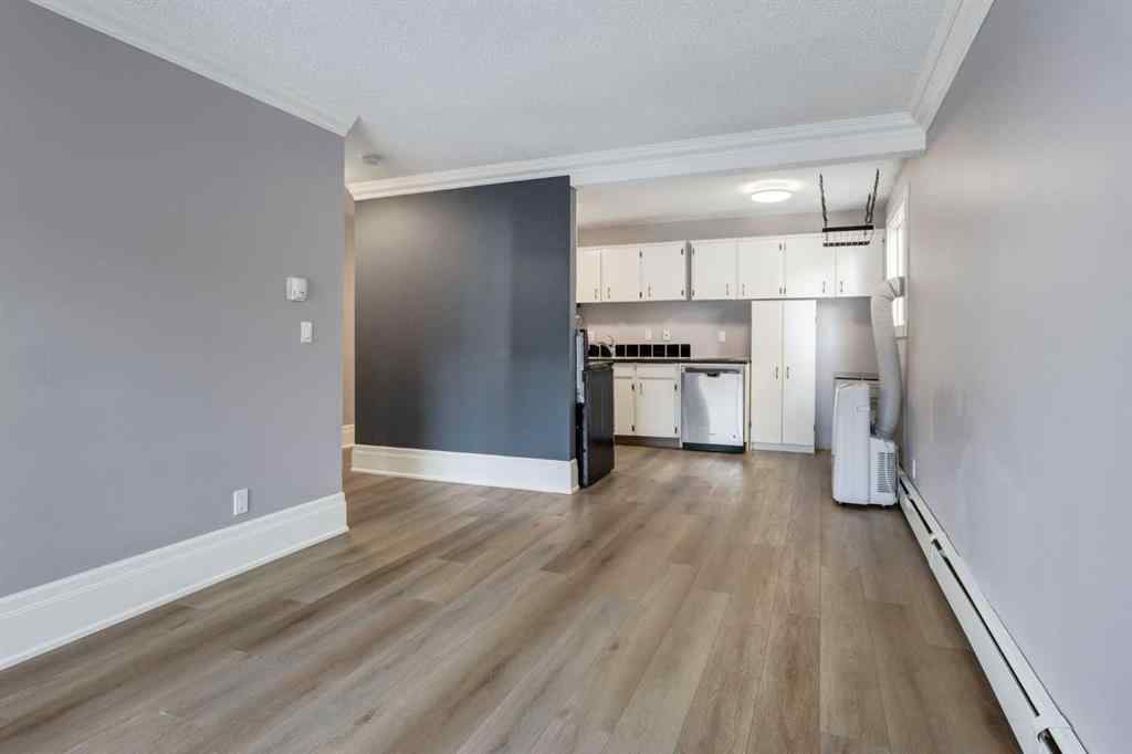 MLS® A2255542 - Unit #202 1817 11 Avenue SW in Sunalta Calgary, Residential