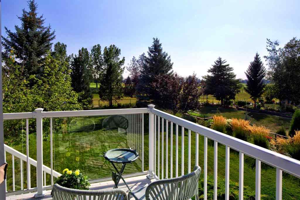 MLS® A2255545 - 83 Hillview Road  in Hillview Estates Strathmore, Residential