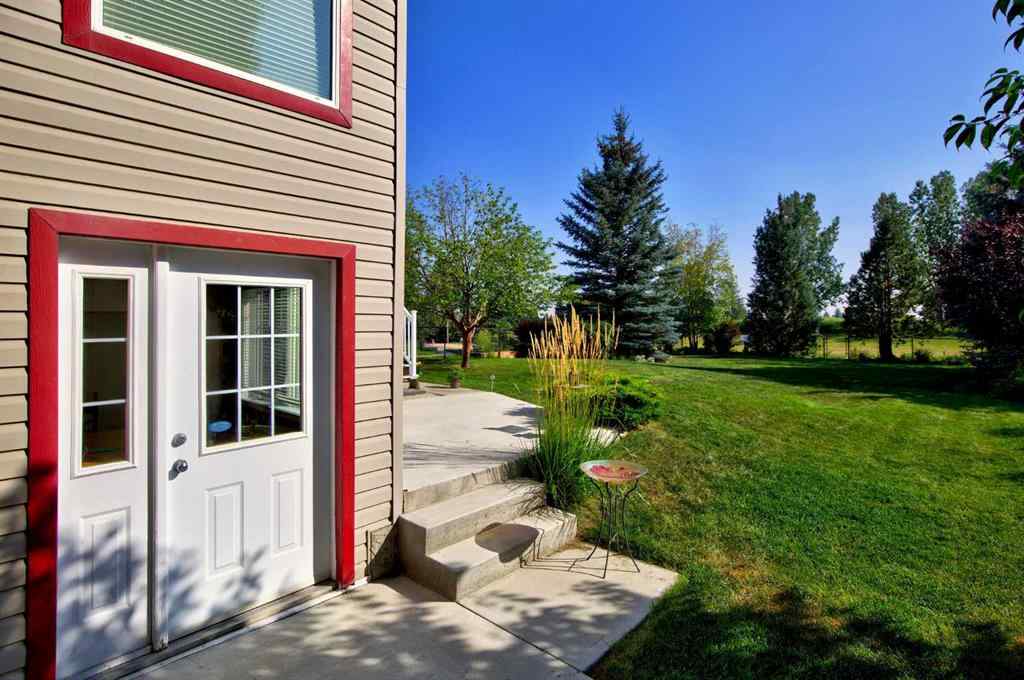 MLS® A2255545 - 83 Hillview Road  in Hillview Estates Strathmore, Residential