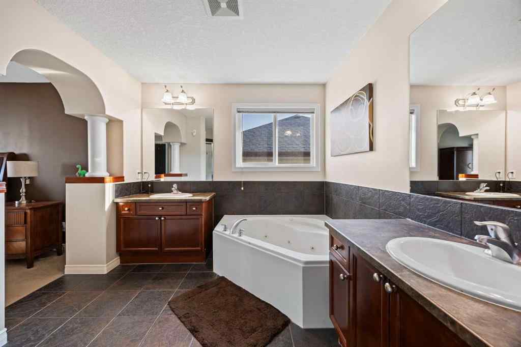 MLS® A2255546 - 148 Westland Street  in Westmount_OK Okotoks, Residential