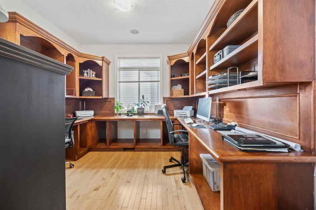 MLS® A2255546 - 148 Westland Street  in Westmount_OK Okotoks, Residential