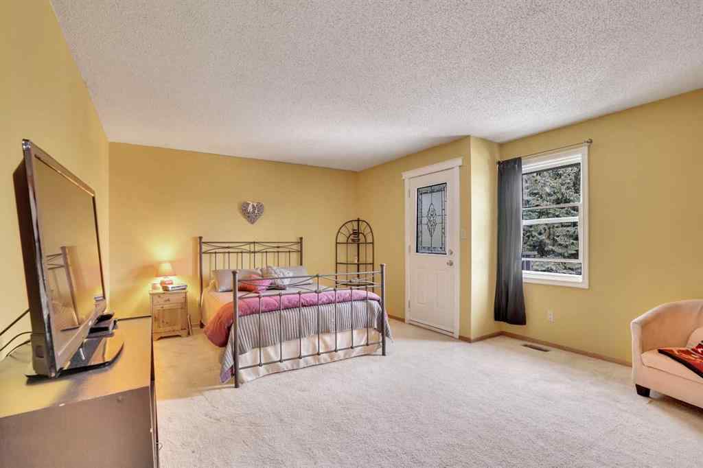 MLS® A2255547 - 145 Woodbrook Mews SW in Woodbine Calgary, Residential