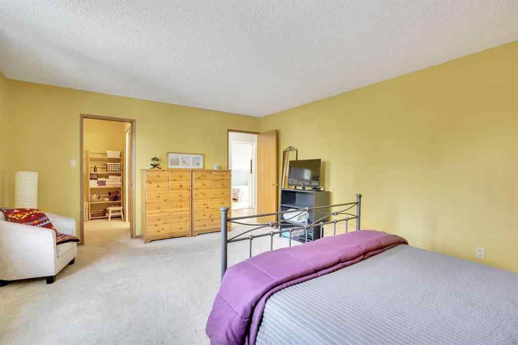 MLS® A2255547 - 145 Woodbrook Mews SW in Woodbine Calgary, Residential