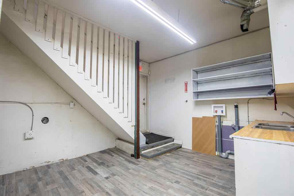 MLS® A2255548 - 10024 100 Avenue  in Central Business District Grande Prairie, Commercial