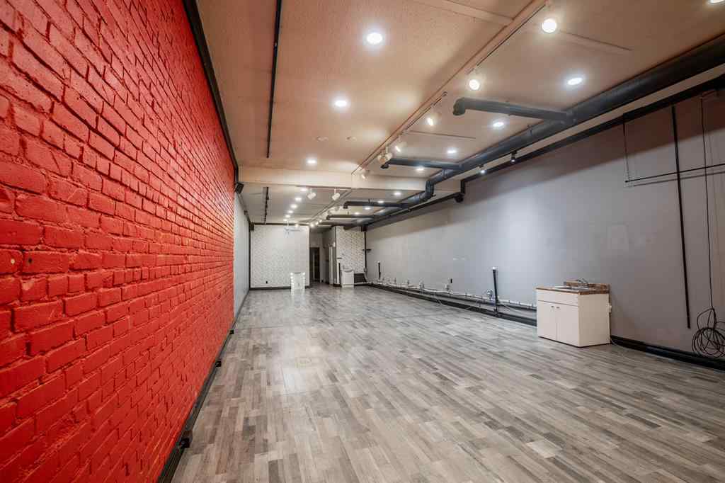 MLS® A2255548 - 10024 100 Avenue  in Central Business District Grande Prairie, Commercial
