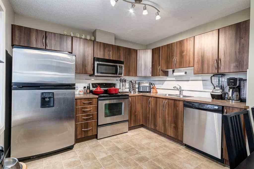 MLS® A2255554 - 88 Chaparral Ridge Park SE in Chaparral Calgary, Residential