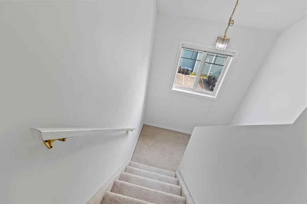 MLS® A2255555 - Unit #305 5220 50A Avenue  in Downtown Sylvan Lake, Residential
