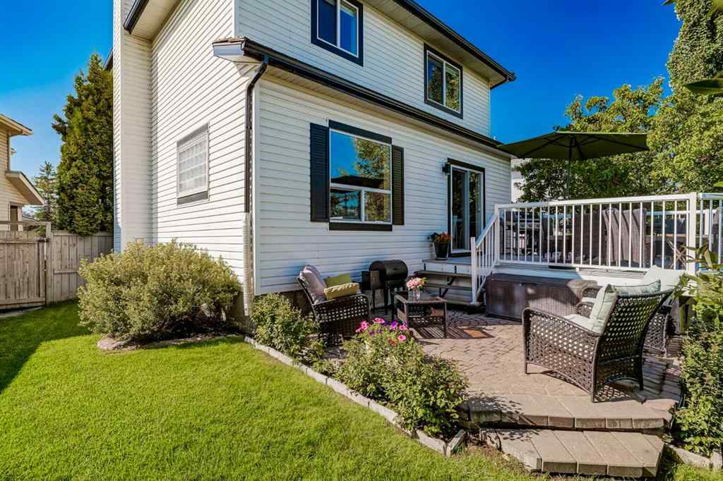 MLS® A2255559 - 177 Douglas Glen Manor SE in Douglasdale/Glen Calgary, Residential