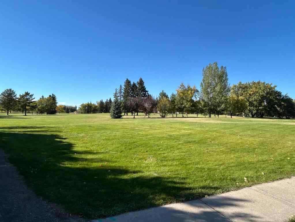 MLS® A2255563 - 343 Laval Boulevard W in Varsity Village Lethbridge, Residential