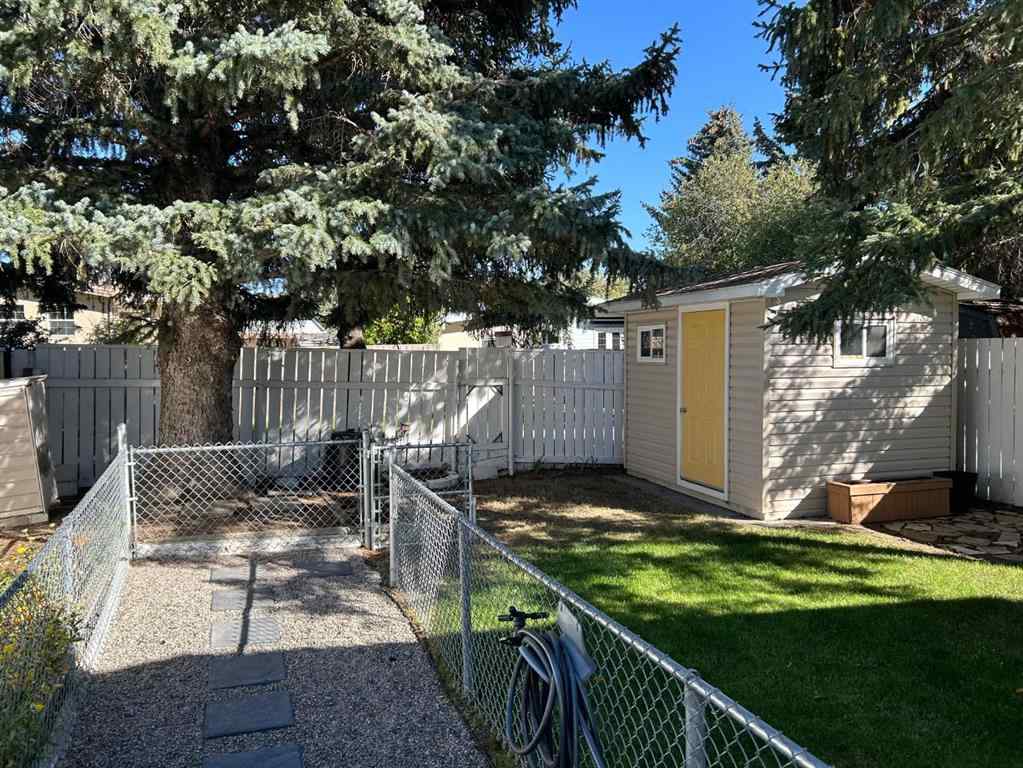 MLS® A2255563 - 343 Laval Boulevard W in Varsity Village Lethbridge, Residential