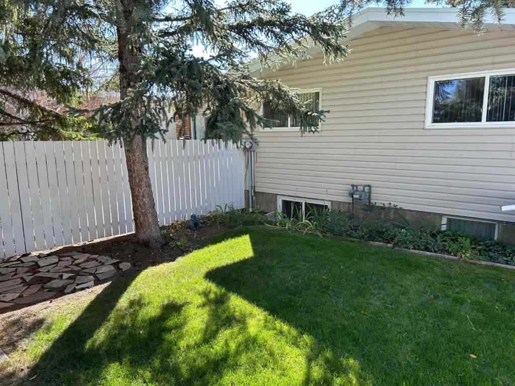 MLS® A2255563 - 343 Laval Boulevard W in Varsity Village Lethbridge, Residential