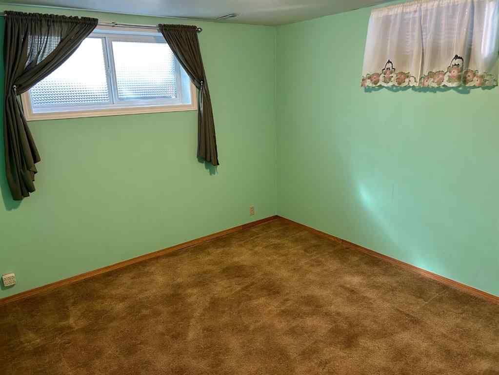 MLS® A2255563 - 343 Laval Boulevard W in Varsity Village Lethbridge, Residential