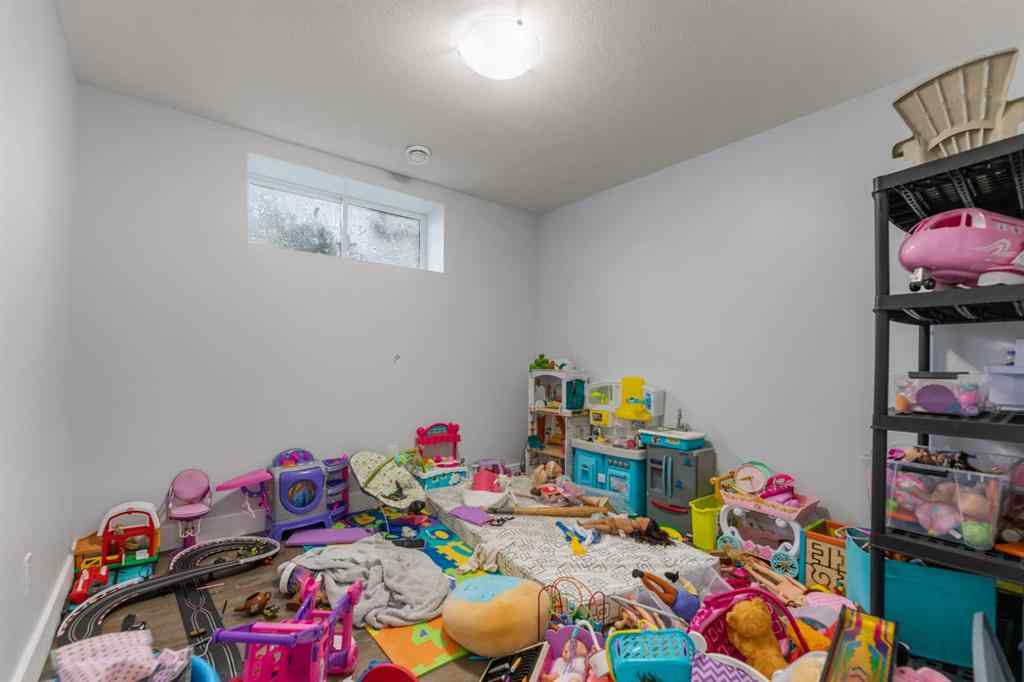 MLS® A2255565 - 29 Saddlestone Gate NE in Saddle Ridge Calgary, Residential
