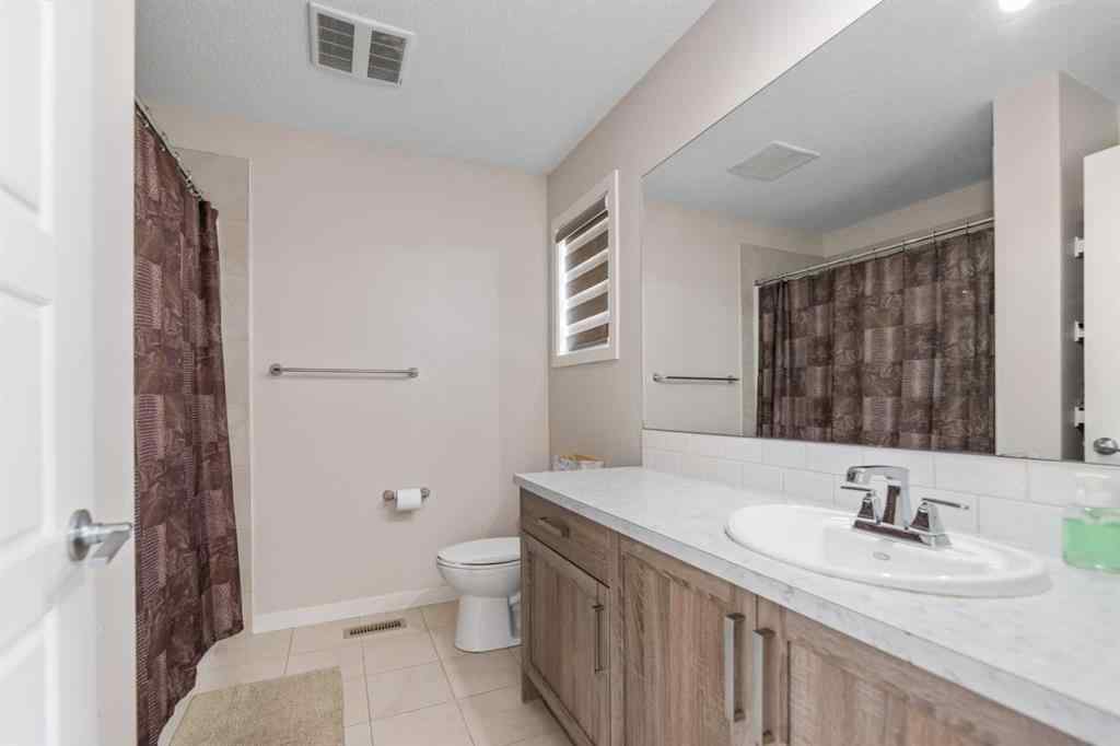 MLS® A2255565 - 29 Saddlestone Gate NE in Saddle Ridge Calgary, Residential